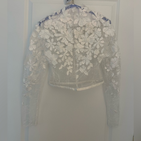 Mira Zwillinger Ness Topper - Picture 4 of 12